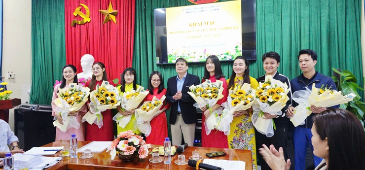 HÒA XÁ TỔ CHỨC THÀNH CÔNG HỘI THI GIÁO VIÊN DẠY GIỎI CẤP TIỂU HỌC NĂM HỌC 2025 - 2026- Ảnh 1.