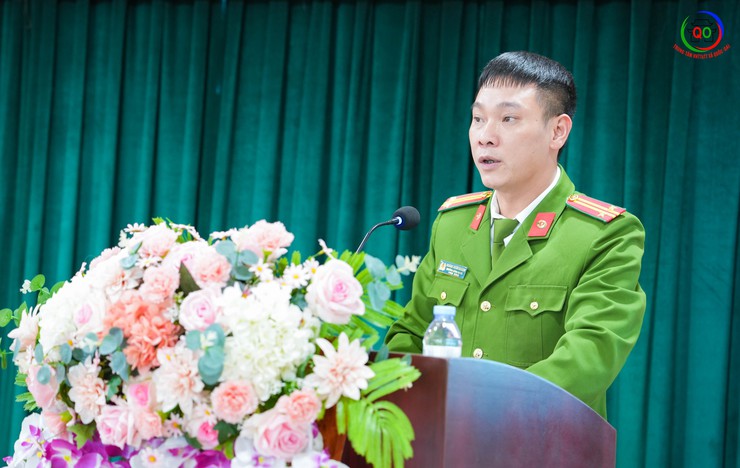 CÔNG AN XÃ QUỐC OAI TỔNG KẾT CÔNG TÁC NĂM 2025, PHÁT ĐỘNG PHONG TRÀO THI ĐUA "VÌ AN NINH TỔ QUỐC" NĂM 2026- Ảnh 3.