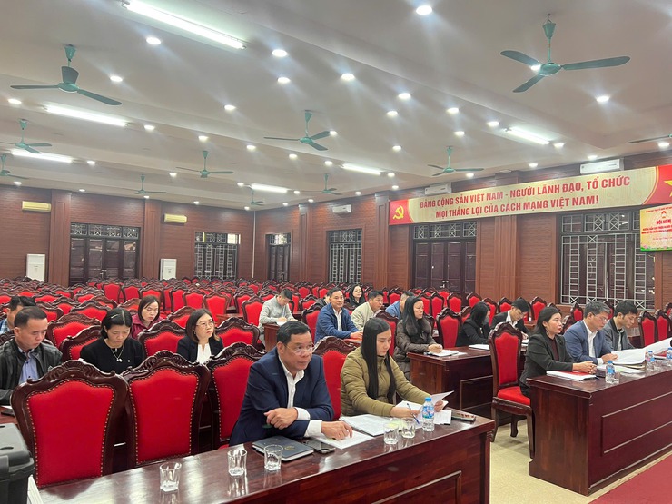 HỘI NGHỊ HƯỚNG DẪN CÁC CƠ QUAN, TỔ CHỨC, ĐƠN VỊ CÁC THÔN GIỚI THIỆU NGƯỜI ỨNG CỬ ĐẠI BIỂU HĐND XÃ YÊN XUÂN KHOÁ II, NHIỆM KỲ 2026-2031- Ảnh 2.