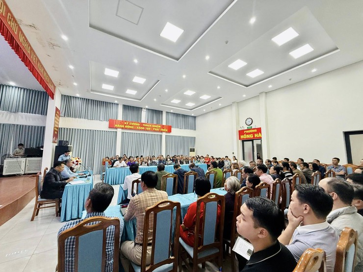 Nhân dân phường Hồng Hà đồng thuận, ủng hộ triển khai Dự án xây dựng cầu Trần Hưng Đạo- Ảnh 2.