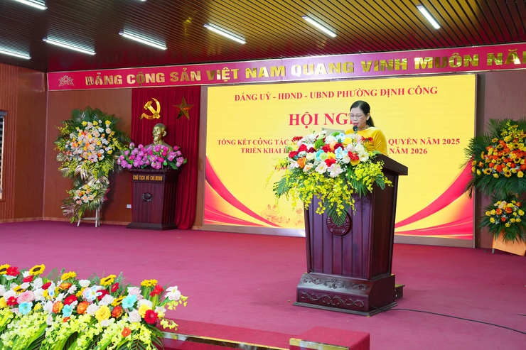PHƯỜNG ĐỊNH CÔNG TỔ CHỨC HỘI NGHỊ TỔNG KẾT CÔNG TÁC XÂY DỰNG ĐẢNG, CHÍNH QUYỀN NĂM 2025- Ảnh 12.