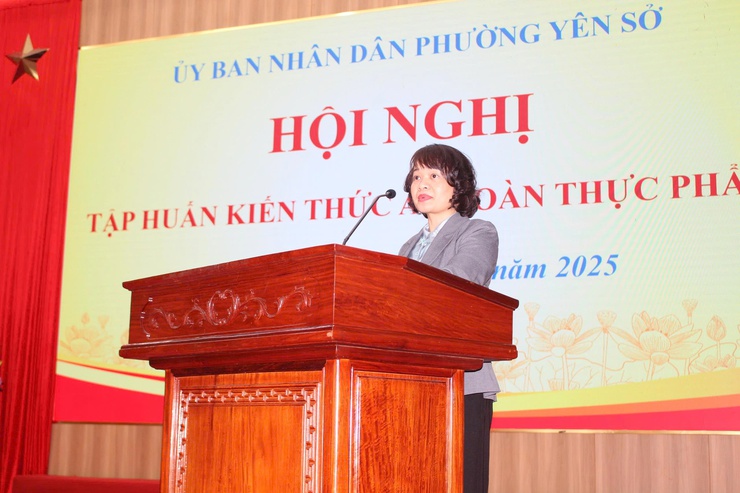 Phường Yên Sở tập huấn kiến thức về an toàn thực phẩm năm 2025- Ảnh 2.