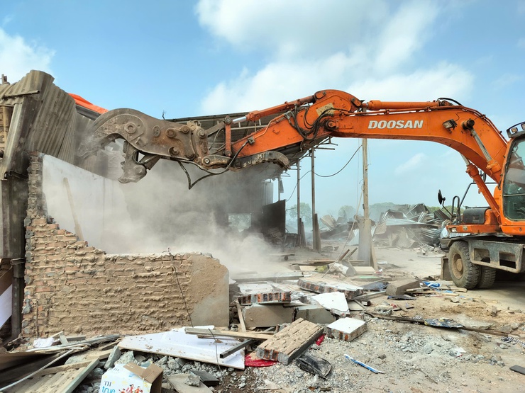 
XÃ TÂY PHƯƠNG HOÀN THÀNH CƯỠNG CHẾ THU HỒI ĐẤT, KIỂM ĐẾM BẮT BUỘC DỰ ÁN CỤM CÔNG NGHIỆP LÀNG NGHỀ HỮU BẰNG (ĐỢT 2)

- Ảnh 3.