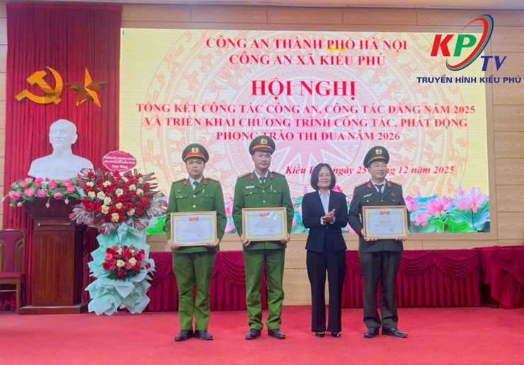 Công an xã Kiều Phú tổ chức Hội nghị tổng kết công tác Đảng, công tác Công an năm 2025, triển khai Chương trình công tác và phát động Phong trào thi đua năm 2026- Ảnh 8.