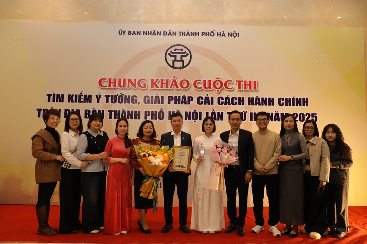 Phường Ô Chợ Dừa xuất sắc đạt giải Nhì tại vòng chung khảo cuộc thi “Tìm kiếm ý tưởng, giải pháp cải cách hành chính trên địa bàn Thành phố Hà Nội”- Ảnh 4.