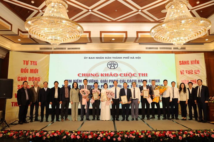 Phường Ô Chợ Dừa xuất sắc đạt giải Nhì tại vòng chung khảo cuộc thi “Tìm kiếm ý tưởng, giải pháp cải cách hành chính trên địa bàn Thành phố Hà Nội”- Ảnh 3.