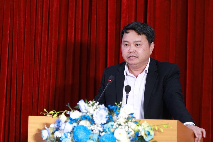 Hội thảo "Giảm khoảng cách số: Nâng cao khả năng sử dụng dịch vụ công trực tuyến cho người cao tuổi, người yếu thế và nhóm dân cư hạn chế kỹ năng số"- Ảnh 10.