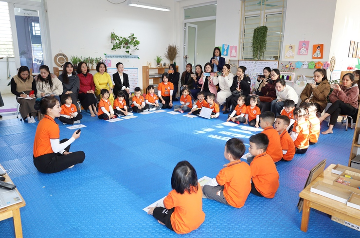 Phường Tùng Thiện tổ chức kiến tập chuyên đề điểm phát triển chương trình giáo dục mầm non đi sâu lĩnh vực phát triển nhận thức- Ảnh 3.