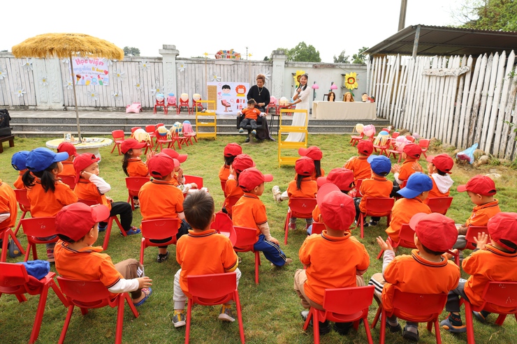 Phường Tùng Thiện tổ chức kiến tập chuyên đề điểm phát triển chương trình giáo dục mầm non đi sâu lĩnh vực phát triển nhận thức- Ảnh 5.