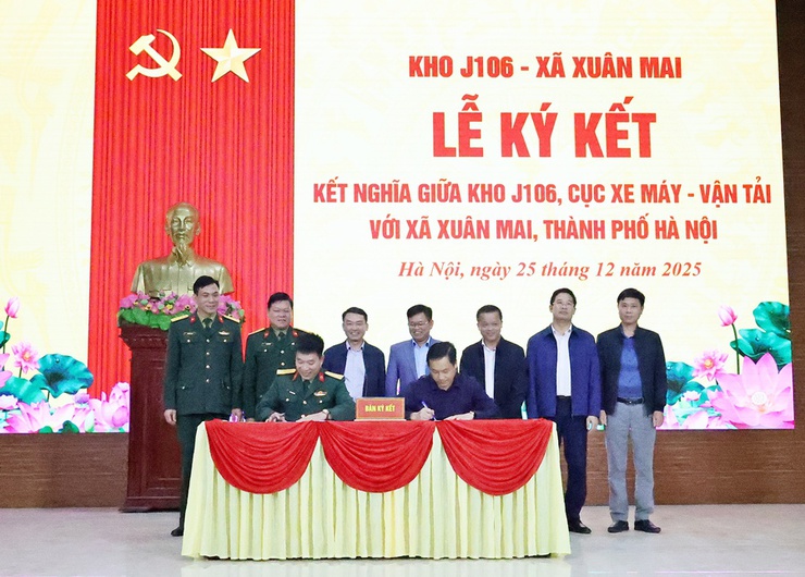 Xã Xuân Mai kết nghĩa với kho J106 góp phần thắt chặt tình đoàn kết quân – dân- Ảnh 6.