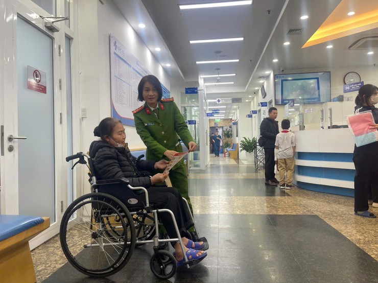 Tăng cường tuyên truyền, hướng dẫn an toàn PCCC&CNCH tại một số cơ sở y tế, bệnh viện, phòng khám tư nhân trên địa bàn.- Ảnh 3.