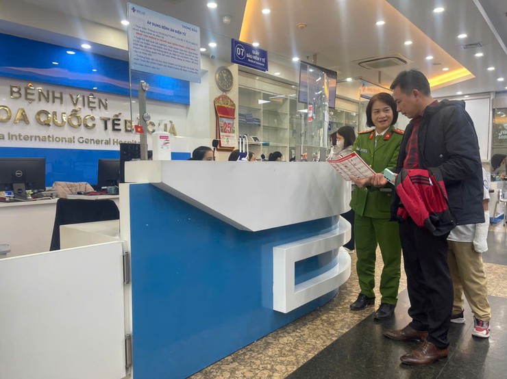 Tăng cường tuyên truyền, hướng dẫn an toàn PCCC&CNCH tại một số cơ sở y tế, bệnh viện, phòng khám tư nhân trên địa bàn.- Ảnh 4.