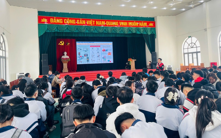 Tập huấn, tuyên truyền phổ biến pháp luật và an toàn giao thông cho đoàn viên thanh niên- Ảnh 2.