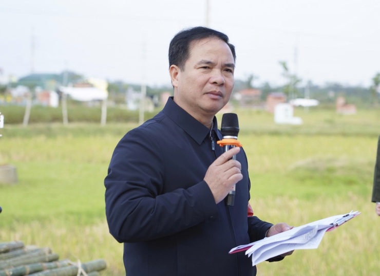 UBND xã cưỡng chế kiểm đếm bắt buộc thực hiện Dự án Cụm công nghiệp làng nghề Hòa Bình - giai đoạn 1- Ảnh 2.