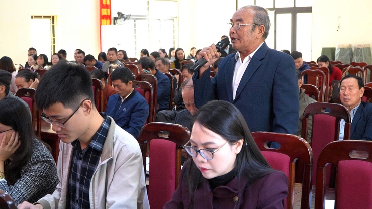 HỘI NGHỊ GIAO BAN CÔNG TÁC ĐẢNG, CHÍNH QUYỀN VÀ ĐOÀN THỂ XÃ THÁNG 12 NĂM 2025, PHƯƠNG HƯỚNG THÁNG 01 NĂM 2026.
- Ảnh 5.