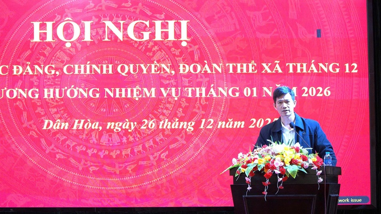 HỘI NGHỊ GIAO BAN CÔNG TÁC ĐẢNG, CHÍNH QUYỀN VÀ ĐOÀN THỂ XÃ THÁNG 12 NĂM 2025, PHƯƠNG HƯỚNG THÁNG 01 NĂM 2026.
- Ảnh 10.