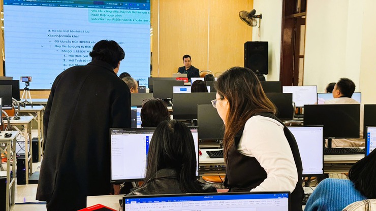 ỨNG DỤNG AI VÀ CÔNG CỤ SỐ, NÂNG CAO HIỆU SUẤT CÔNG VIỆC TẠI PHƯỜNG KIM LIÊN- Ảnh 10.