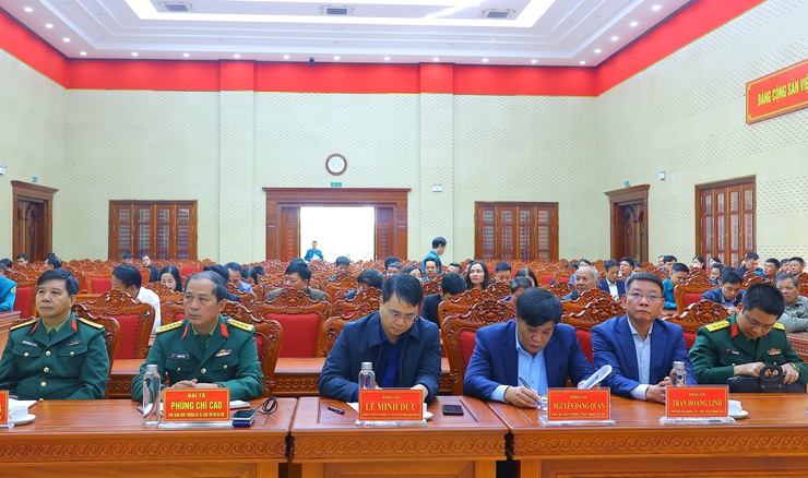 Thạch Thất tổ chức hội nghị tổng kết công tác quốc phòng, quân sự địa phương năm 2025- Ảnh 2.