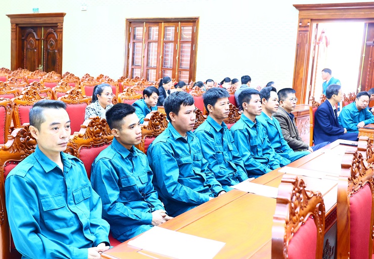 Thạch Thất tổ chức hội nghị tổng kết công tác quốc phòng, quân sự địa phương năm 2025- Ảnh 6.