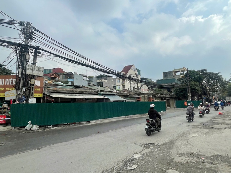 PHƯỜNG VĨNH HƯNG QUYẾT TÂM THỰC HIỆN CÔNG TÁC GIẢI PHÓNG MẶT BẰNG TUYẾN ĐƯỜNG LĨNH NAM- Ảnh 2.