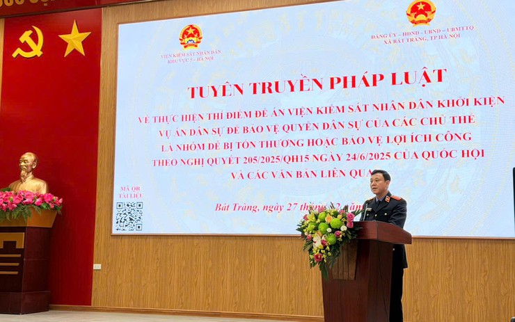 Xã Bát Tràng phối hợp với Viện Kiểm sát nhân dân khu vực 5 tuyên truyền thực hiện thí điểm đề án khởi kiện vụ án dân sự bảo vệ nhóm dễ bị tổn thương- Ảnh 1.