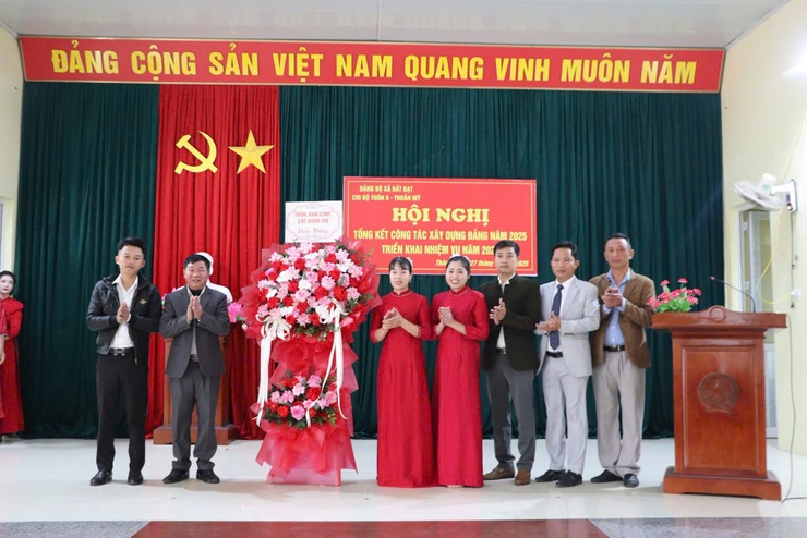 Chi bộ thôn 6 xã Bất Bạt tổ chức hội nghị tổng kết công tác năm 2025 và triển khai nhiệm vụ năm 2026- Ảnh 3.