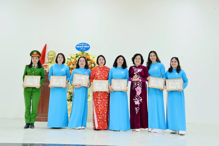 Hội LHPN xã Phú Nghĩa triển khai Nghị quyết 57-NQ/TW, triển khai nhiệm vụ công tác Hội và phong trào phụ nữ năm 2026- Ảnh 13.