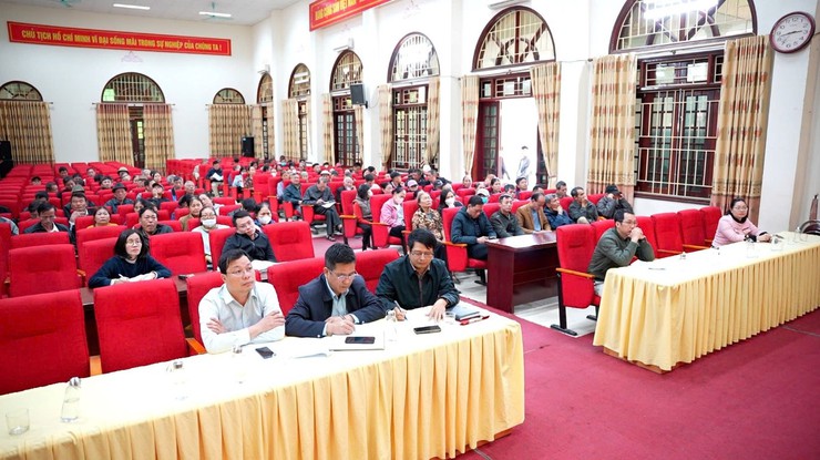 Hội nghị phổ biến các quy định của Nhà nước về chính sách bồi thường hỗ trợ tái định cư dự án đầu tư xây dựng đường sắt đô thị thành phố Hà Nội, tuyến số 5, Văn Cao - Ngọc Khánh - Láng - Hoà Lạc- Ảnh 2.