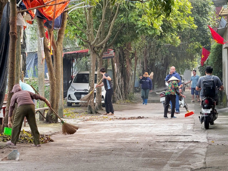 QUỐC OAI ĐỒNG LOẠT RA QUÂN TỔNG VỆ SINH MÔI TRƯỜNG CHÀO ĐÓN NĂM MỚI 2026- Ảnh 20.