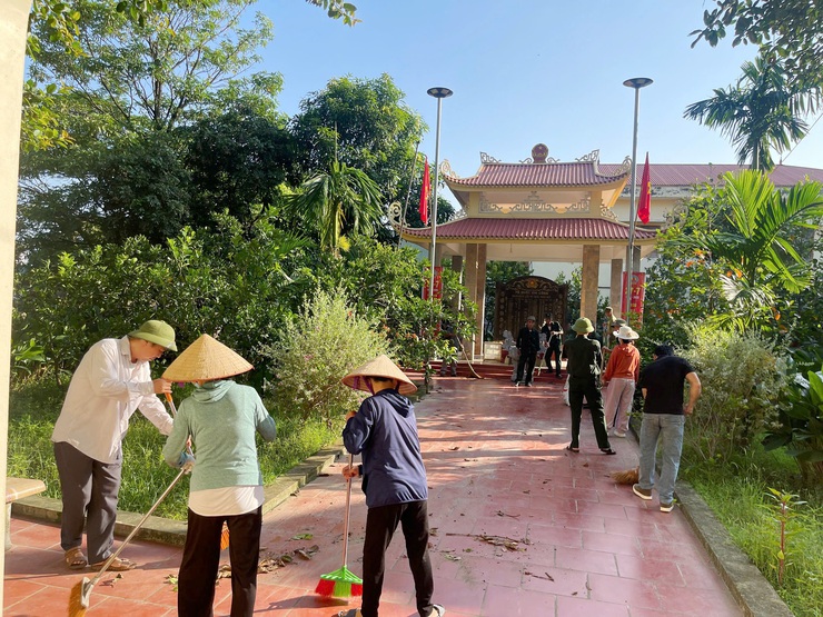 QUỐC OAI ĐỒNG LOẠT RA QUÂN TỔNG VỆ SINH MÔI TRƯỜNG CHÀO ĐÓN NĂM MỚI 2026- Ảnh 2.