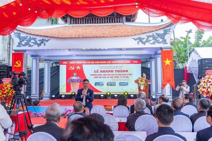 THÔN BẶT NGÕ TỔ CHỨC LỄ KHÁNH THÀNH CÔNG TRÌNH VĂN HÓA TÂM LINH; THÔN BẶT CHÙA LONG TRỌNG TƯỞNG NIỆM 100 NĂM NGÀY MẤT CỤ NGUYỄN THƯỢNG HIỀN- Ảnh 16.