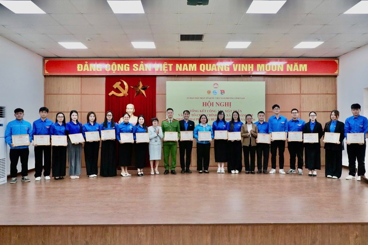 Ủy ban MTTQ Việt Nam phường Lĩnh Nam tổ chức Hội nghị tổng kết công tác Mặt trận và hoạt động của các tổ chức chính trị – xã hội năm 2025; triển khai phương hướng, nhiệm vụ trọng tâm năm 2026.- Ảnh 9.