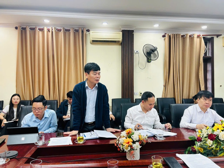 UBND xã Phú Cát tổ chức Hội nghị về thuế trong giải quyết TTHC đất đai- Ảnh 2.