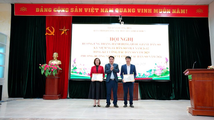 Hội nghị hưởng ứng tháng hành động Quốc gia về dân số, kỷ niệm ngày dân số Việt Nam 26/12 và tổng kết công tác dân số năm 2025, phương hướng nhiệm vụ năm 2026- Ảnh 9.