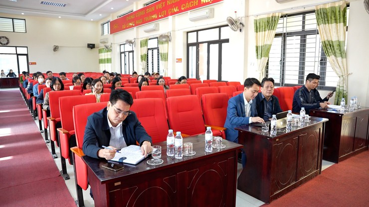 Hội nghị tuyên truyền vận động thu hồi, phòng ngừa, đấu tranh với tội phạm, vi phạm pháp luật về vũ khí, vật liệu nổ, công cụ hỗ trợ và pháo trên địa bàn xã Dương Hoà- Ảnh 2.