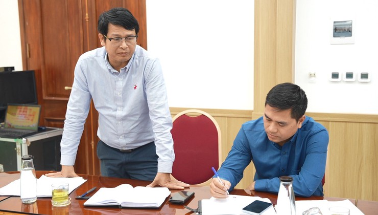 Lãnh đạo UBND xã làm việc với phòng Kinh tế về công tác giải quyết đơn thư và các nhiệm vụ trọng tâm năm 2026 - Ảnh 5.