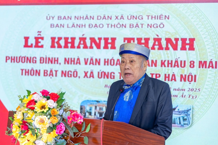 THÔN BẶT NGÕ TỔ CHỨC LỄ KHÁNH THÀNH CÔNG TRÌNH VĂN HÓA TÂM LINH; THÔN BẶT CHÙA LONG TRỌNG TƯỞNG NIỆM 100 NĂM NGÀY MẤT CỤ NGUYỄN THƯỢNG HIỀN- Ảnh 28.