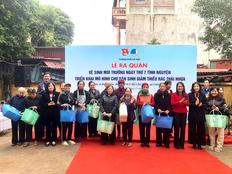 Lễ ra quân xây dựng mô hình “ Chợ dân sinh giảm thiểu rác thải nhựa”- Ảnh 3.