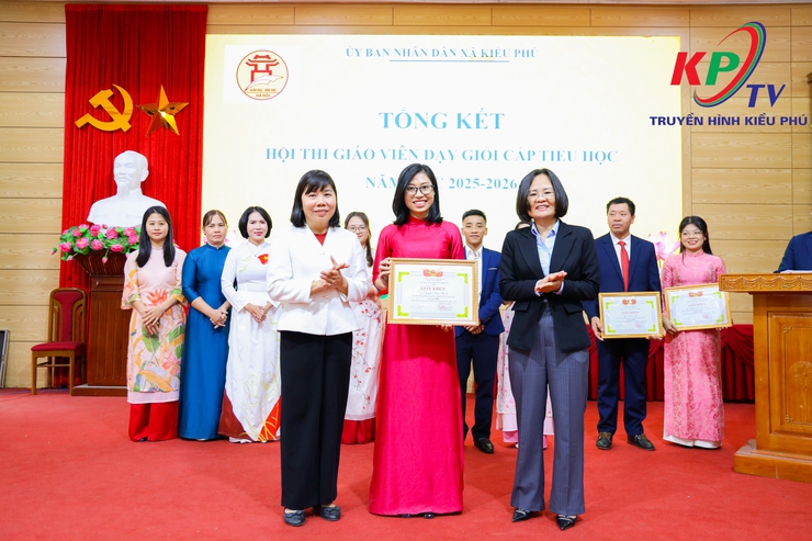 XÃ KIỀU PHÚ TỔ CHỨC HỘI NGHỊ TỔNG KẾT HỘI THI GIÁO VIÊN DẠY GIỎI CẤP TIỂU HỌC NĂM 2025- Ảnh 6.