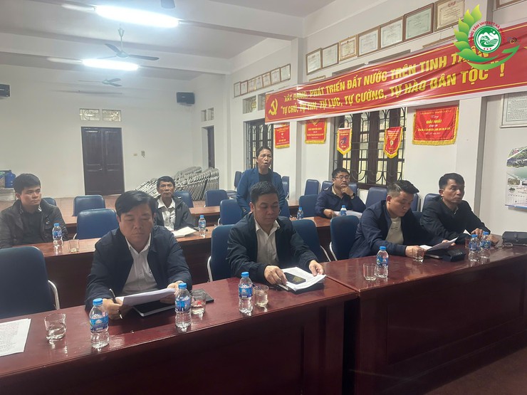 Ban Quản lý dự án Đầu tư – Hạ tầng xã Phú Cát triển khai các nội dung thực hiện dự án Nhà văn hóa thôn Việt Yên- Ảnh 2.