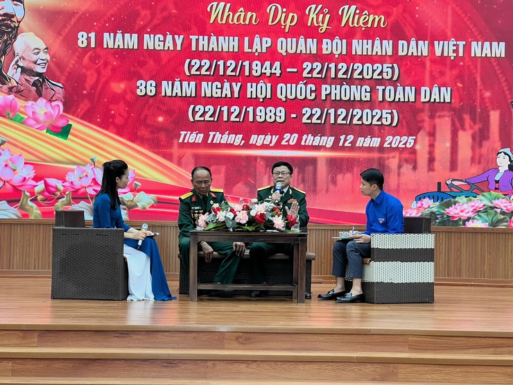 CÂU CHUYỆN THỜI HOA LỬA- Ảnh 1.