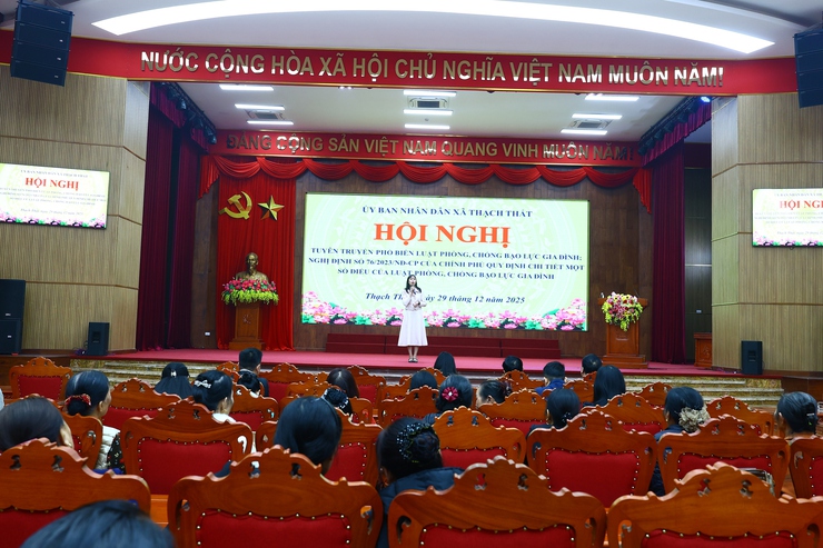 Xã Thạch Thất đẩy mạnh tuyên truyền Luật Phòng, chống bạo lực gia đình- Ảnh 4.