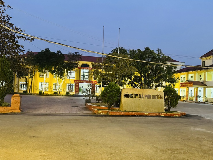 UBND xã Phú Xuyên đón đoàn kiểm tra Chung khảo 
Cuộc thi “Sáng – xanh – sạch – đẹp”
- Ảnh 6.