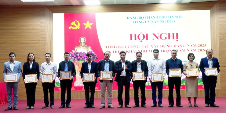 ĐẢNG UỶ XÃ ỨNG HOÀ TỔNG KẾT CÔNG TÁC XÂY DỰNG ĐẢNG NĂM 2025, TRIỂN KHAI NHIỆM VỤ TRỌNG TÂM NĂM 2026.- Ảnh 3.