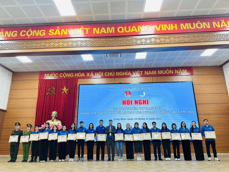 Hội nghị triển khai nhiệm vụ trọng tâm công tác Đoàn-Hội và phong trào thanh thiếu nhi năm 2026- Ảnh 7.