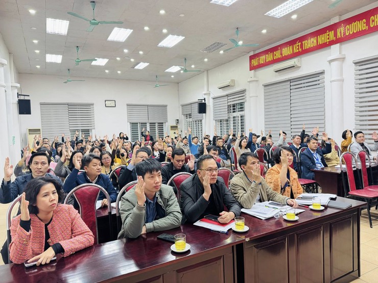 Hội nghị lấy ý kiến nhận xét và bày tỏ sự tín nhiệm của cử tri nơi công tác đối với người được dự kiến giới thiệu ứng cử đại biểu HĐND các cấp, nhiệm kỳ 2026-2031- Ảnh 4.