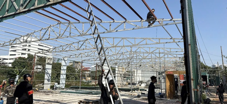 UBND xã Thanh Trì cưỡng chế công trình xây dựng trái phép trên đất nông nghiệp- Ảnh 4.