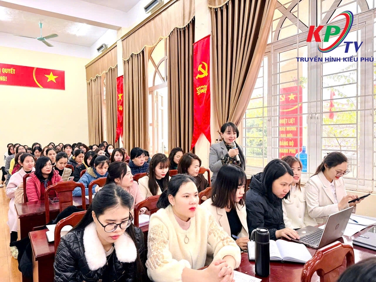 Xã Kiều Phú tổ chức chuyên đề Xây dựng Trường học hạnh phúc với chủ đề Nghệ thuật thấu cảm và quyền trẻ em cho các trường mầm non trên địa bàn.- Ảnh 7.