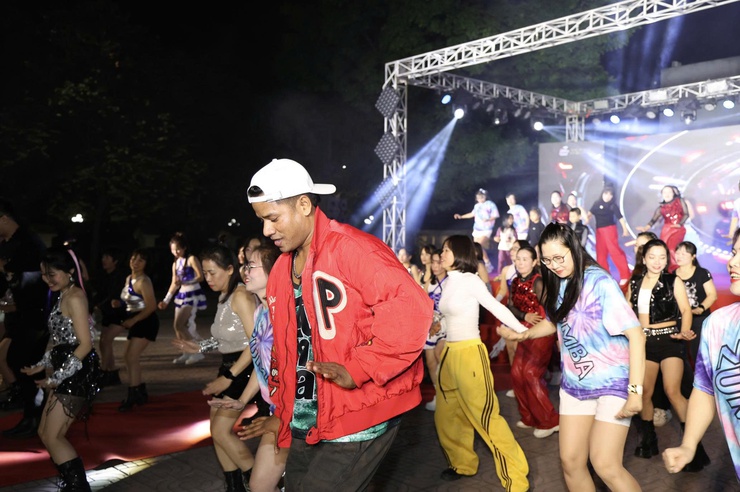 Xã Thiên Lộc tổ chức giao lưu các Câu lạc bộ Zumba chào Xuân 2026- Ảnh 5.