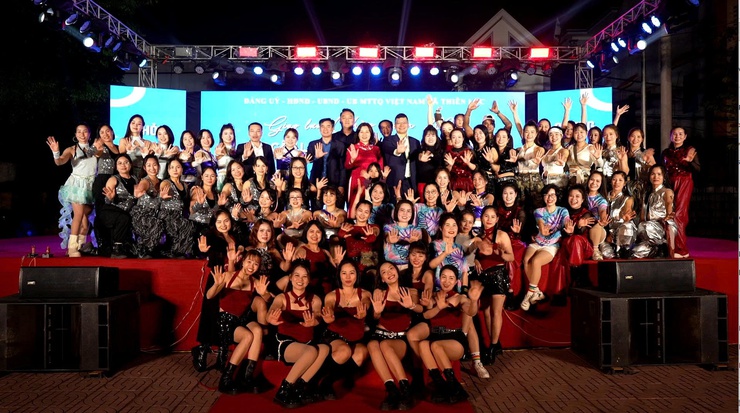 Xã Thiên Lộc tổ chức giao lưu các Câu lạc bộ Zumba chào Xuân 2026- Ảnh 9.